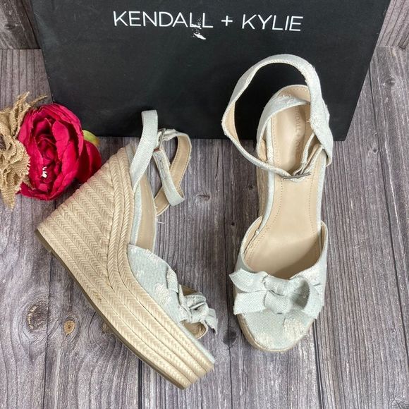 Kendall & Kylie Shoes Kendall Kylie Gwenn Light Blue Fabric